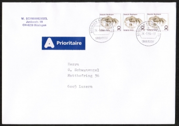 Bund 1488 als portoger. MeF mit 3x 30 Pf Frauen auf A-Brief vom ZAG Bsingen von 1994 in die Schweiz, 14x20 cm gro