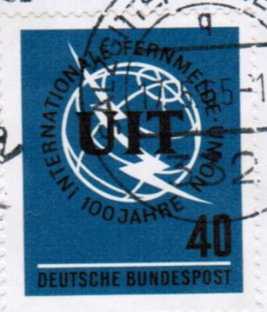 Bund 476 als portoger. EF mit 40 Pf Fernmeldeunion auf kleinformatigem Inlands- oder Auslands-Brief von 1965-1966 im Ankauf gesucht !