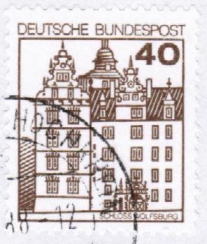 Michel-Nr. 1037 + 1038 = Dauerserie Burgen und Schlsser 40 Pf  Schloss Wolfsburg und 50 Pf Wasserschloss Inzlingen